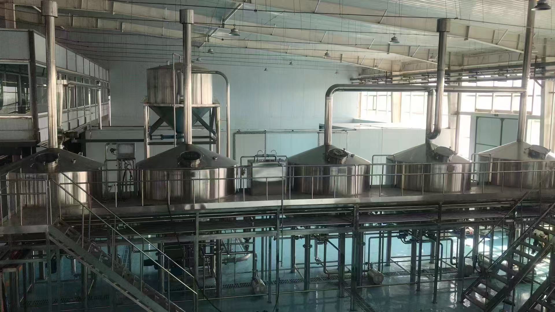泰州精酿啤酒设备厂—精酿啤酒设备主要生产工艺与核心技术